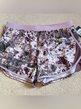 🆕 Under Armour Fly By 2.0 Print Shorts - Sz Large